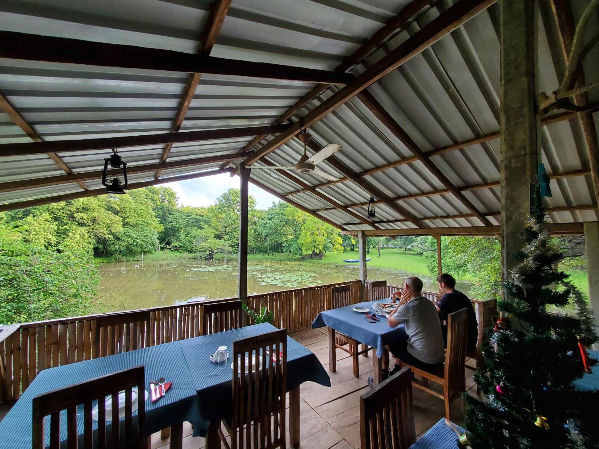 Clay Hut Village Polonnaruwa Exterior photo